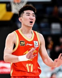 九游娱乐-孙铭徽被边缘化广厦强势反弹，3比1，上海回主场夺冠多赚一千万